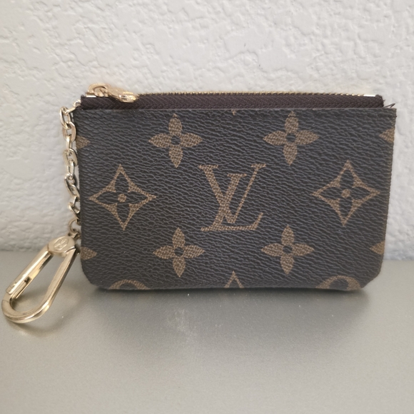 Louis Vuitton Handbags - Louis Vuitton Pochette Clés Monogram Key Holder with Gold Accents